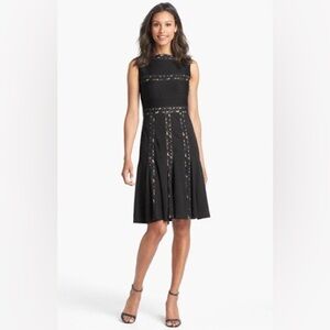 TADASHI SHOJI - PINTUCK JERSEY AND LACE DRESS IN BLACK NUDE